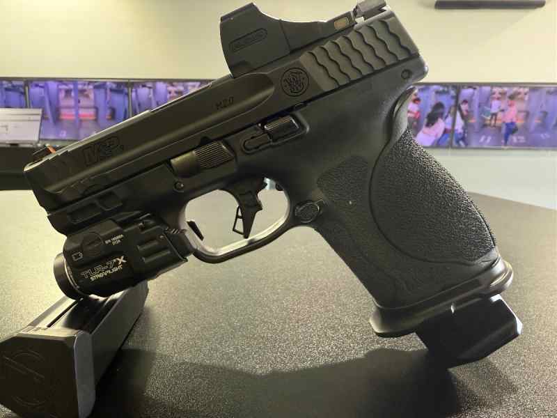 Smith &amp; Wesson M&amp;P 2.0 