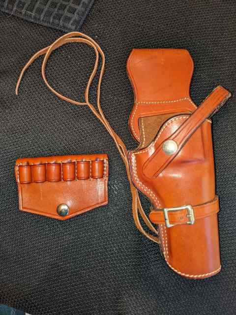 Alfonso&#039;s Leather Holster