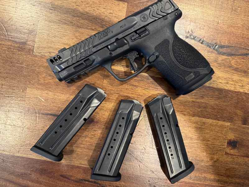 Custom M&amp;P Carry Comp Polymer