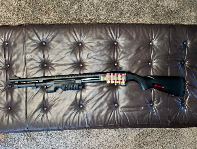 Mossberg 590