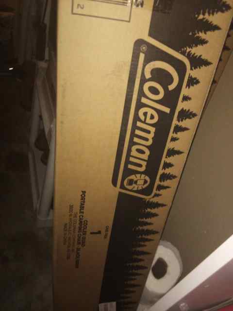 Coleman Camping chair In the box with cupholder 