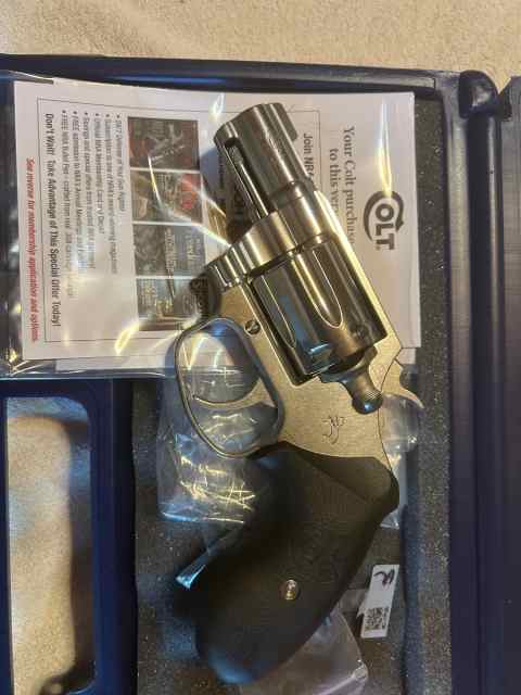 BNIB Colt Cobra 38 special 