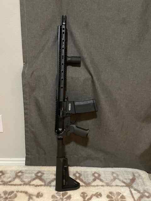 Rock River Arms AR New Magpul