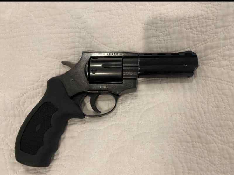 EAA Windicator 357 Magnum/38 Special - 4 inch