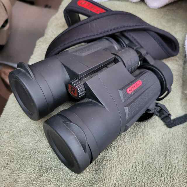 Redfield Rebel 8x42 Binoculars Like New