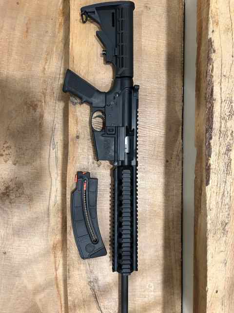 Smith and Wesson M&amp;P 15-22 Sport