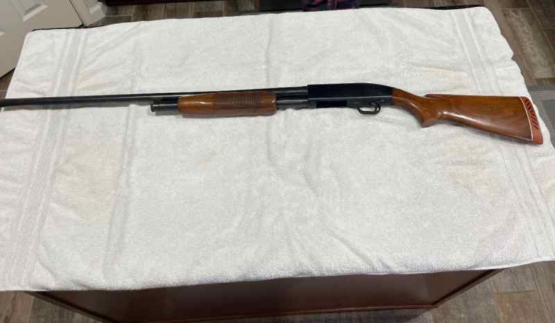 Mossberg 500A 12 gauge shotgun 