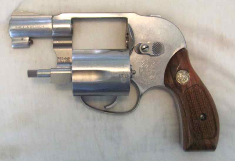 S&W M649 #1c.JPG