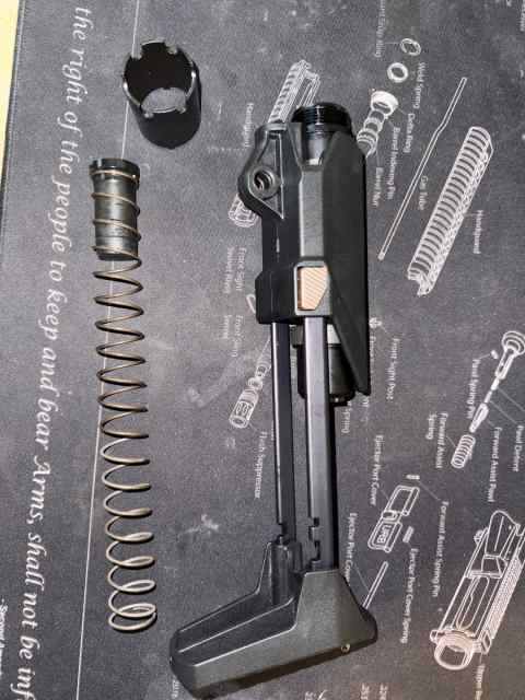 Q shorty stock collapsible 