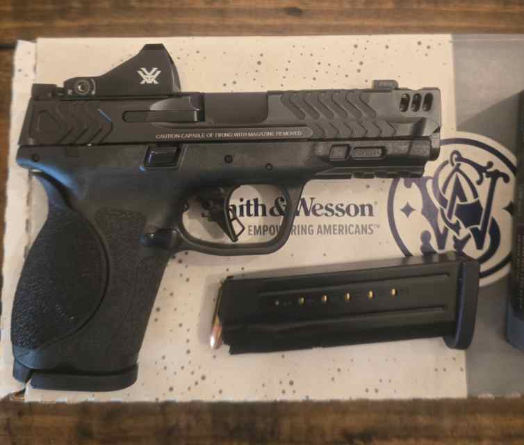 S&amp;W Performance Center M&amp;P 2.0 Carry Comp 9mm