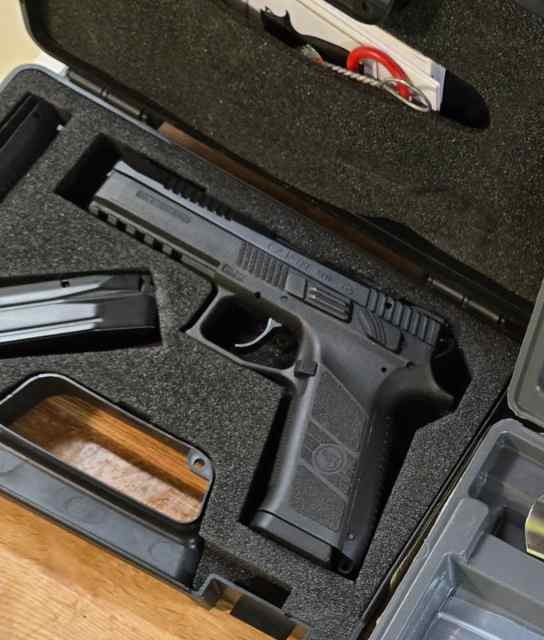 Cz P09 