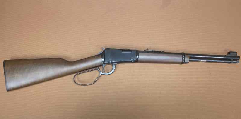 NEW IN BOX - Henry Classic .22 Carbine - 16"