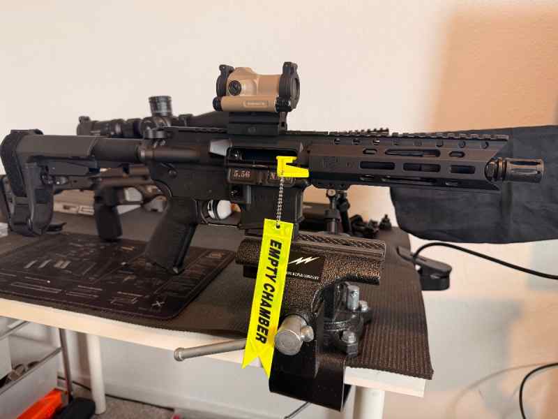 Diamondback 7.5in AR Pistol – Excellent Condition 