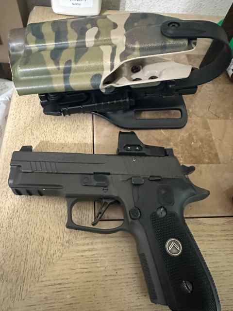 P229 Legion Safariland Holster 