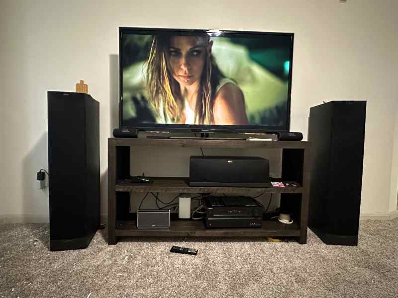 Klipsh RF 82 speakers