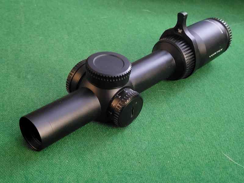 Vortex Strike Eagle 1-8x24 FFP
