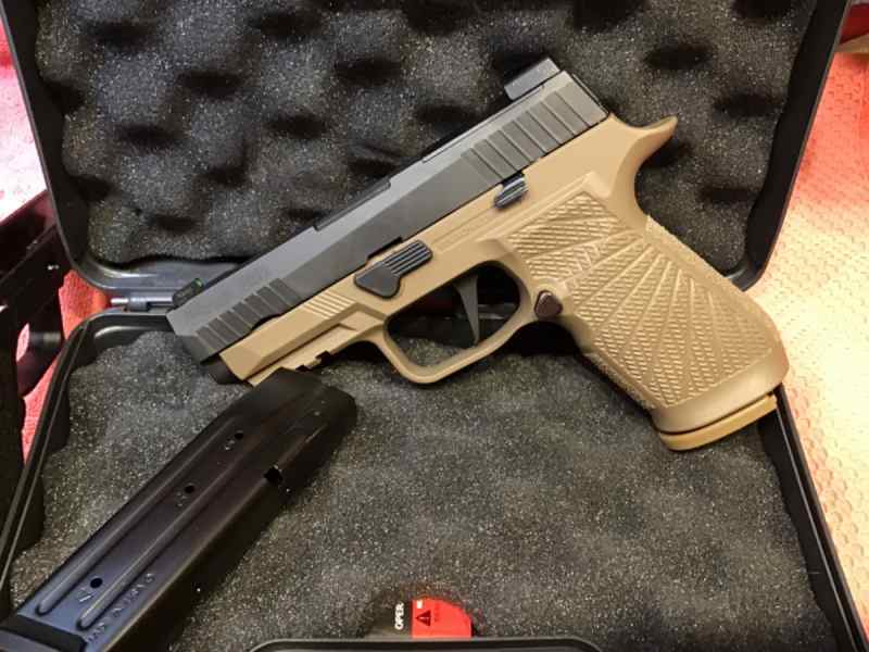 Sig P320 original  X Carry                        