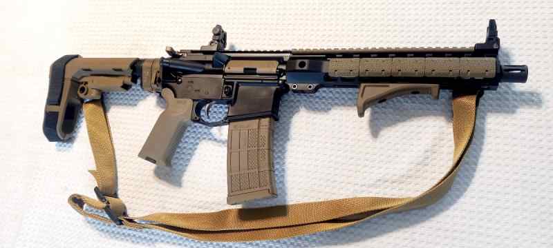 AR-15 PISTOL 10.5&quot; 5.56mm w/ LAW Folding Adapter 