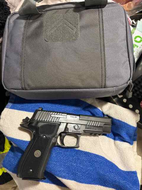 Sig Sauer 226 Legion 9 mm