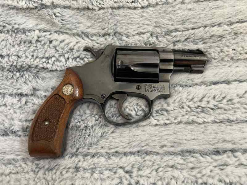 Smith &amp; Wesson Model 36 (BEAUTIFUL CONDITION)