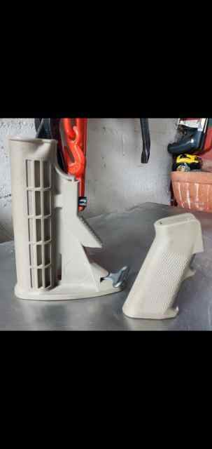 CAR15 STOCK * A2 GRIP * FDE / TAN * RARE
