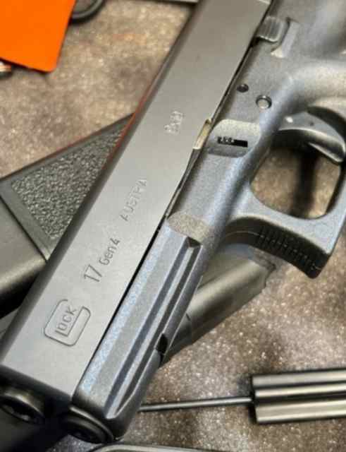 Glock 17 Gen 4 Neatly Used.