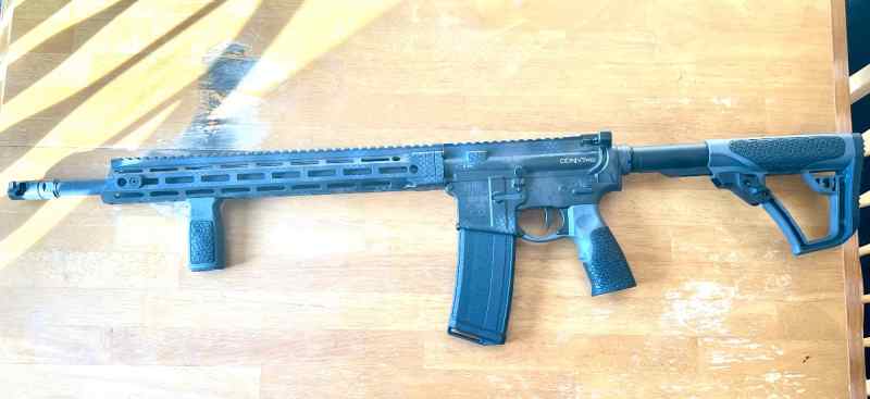 Daniel Defense DDM4 V7 PRO