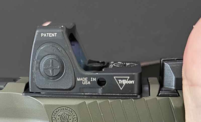 Trijicon RMR06 Type 2, 3.25 MOA reticle 