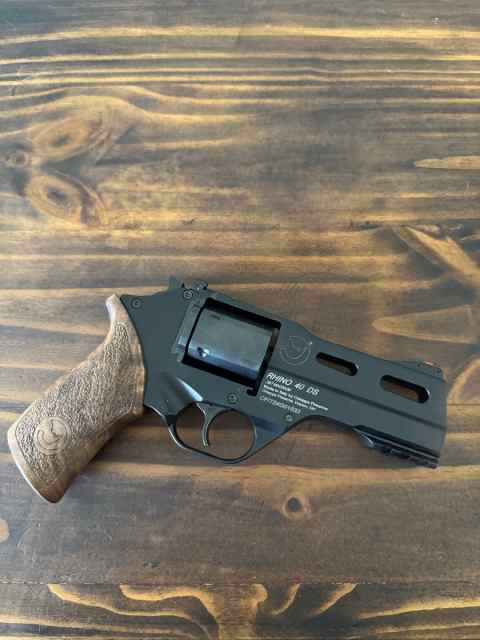 Chiappa Rhino 40 DS