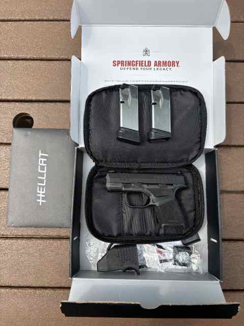 Hellcat 3″ Micro-Compact OSP 9mm  w/ Manual Safety