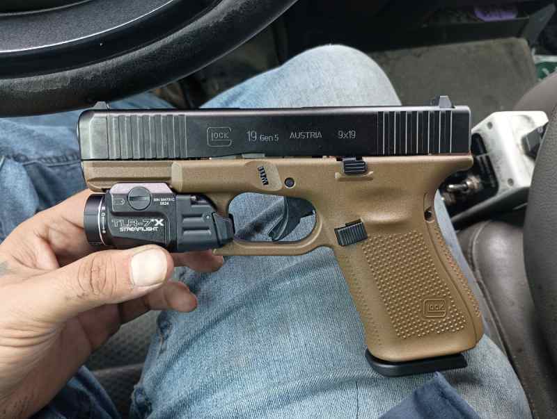 Gen 5 Glock 19 