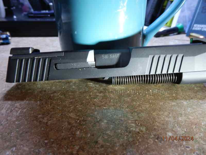 P365XL Slide Assy Barrel 3.7