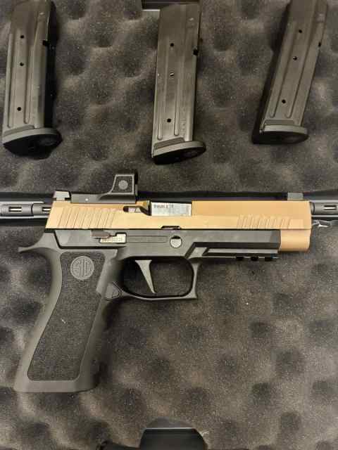 P320 X VTAC 9MM w/Romeo ZeroPro red dot. like new.