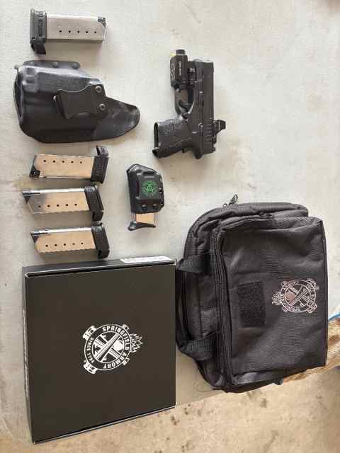 Springfield xds 3.3 45acp 