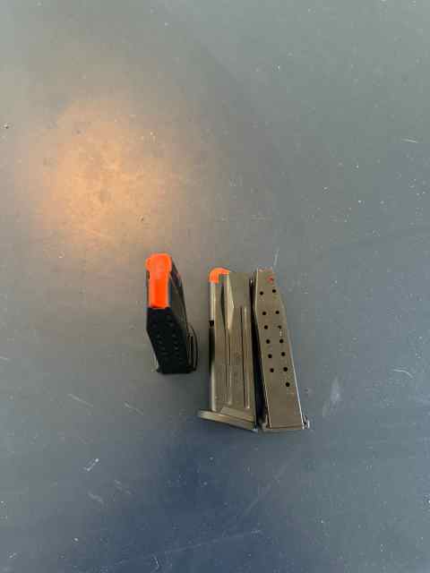 SIG SAUER 9MM 15RD MAGAZINES (3X) 