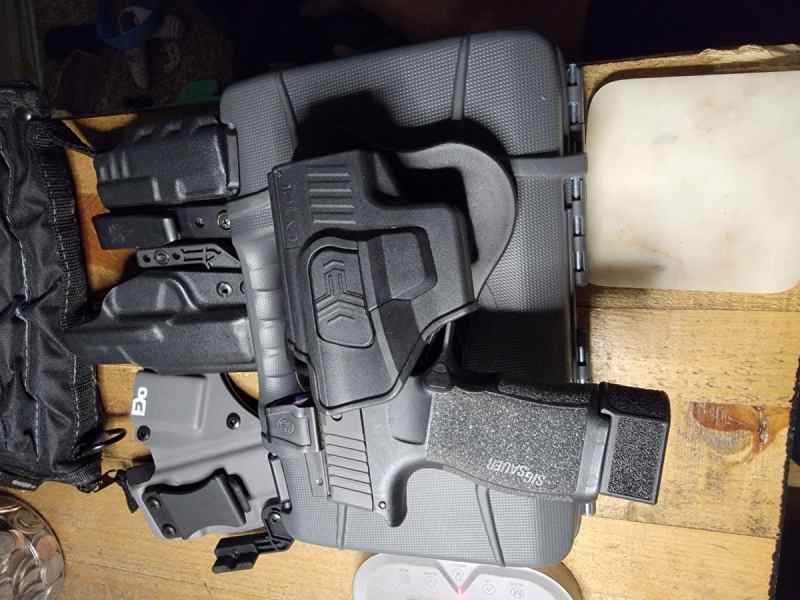 Sig Sauer P365X package
