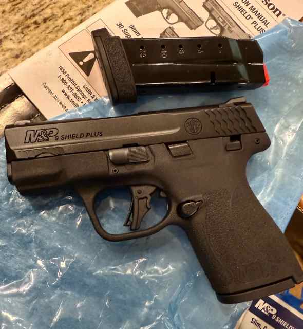Smith &amp; Wesson Shield Plus TS