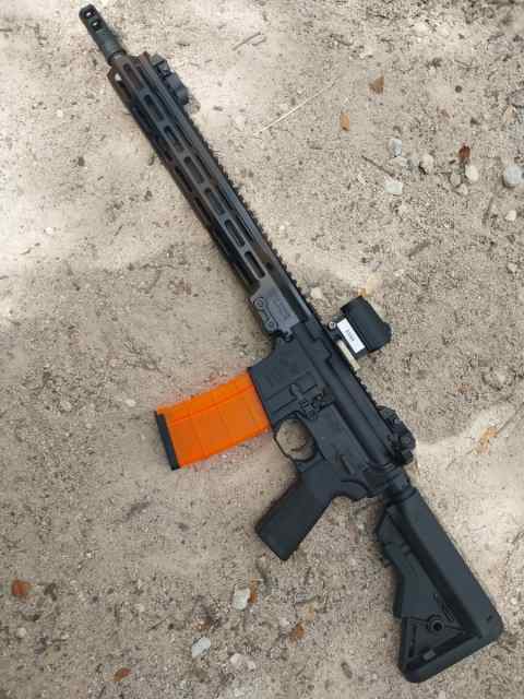 Colt LE6920 URGi 