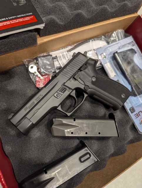 Sig Arms P226 W.German 