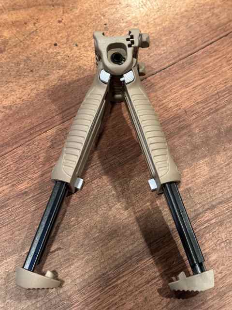 FAB Defense TPOD Grip Bipod, QR Picatinny Mount