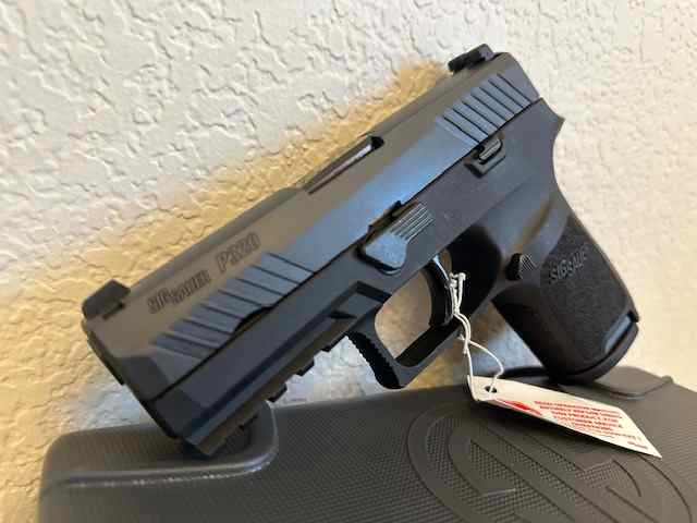 Sig Sauer P320 Compact Nitron (9mm) - NIB