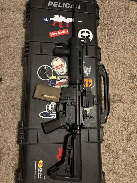 WTS: Colt M4 Carbine w/ Extras