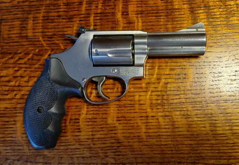 MODEL 10 B.jpg