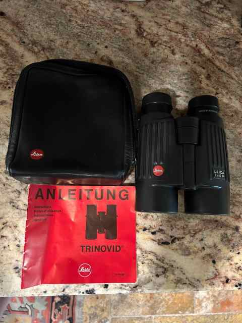 Leica 7X42 with Case