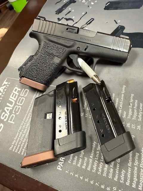 Glock 43, NS, Shield mags, etc...$600 obo