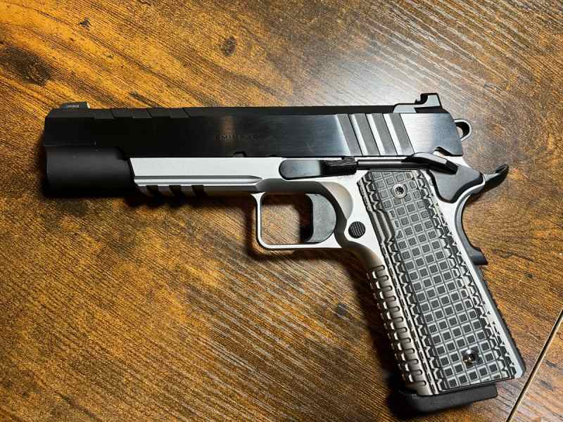 New Springfield Emissary 1911 9mm