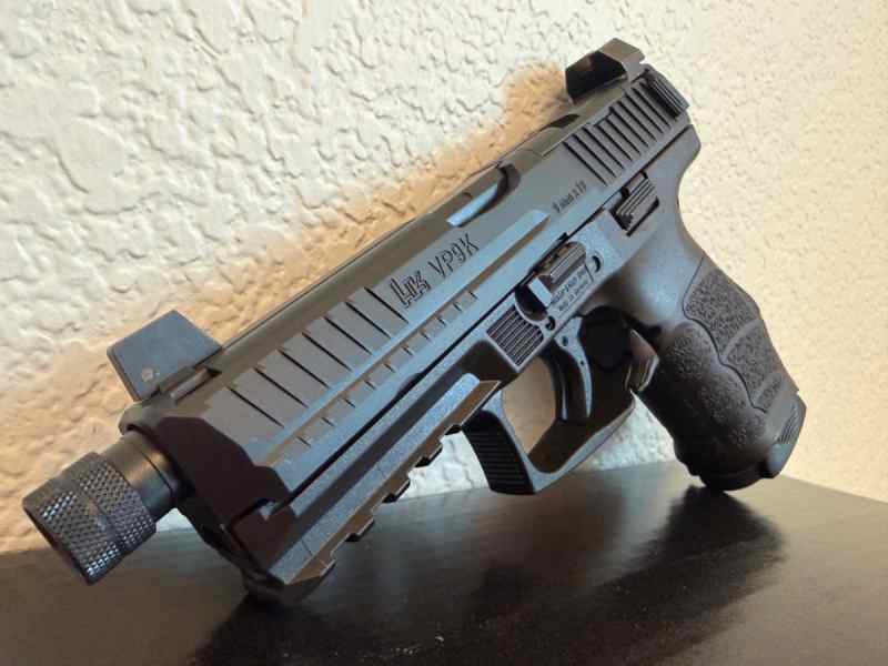 H&amp;K VP9A1K Tactical (15+1) - NIB (9mm)