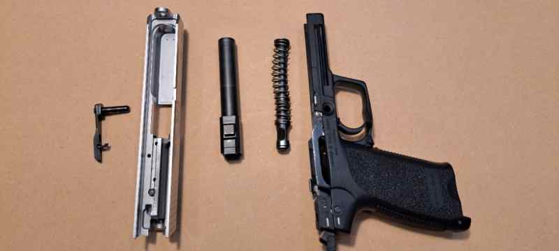 USP45PIC14.jpg