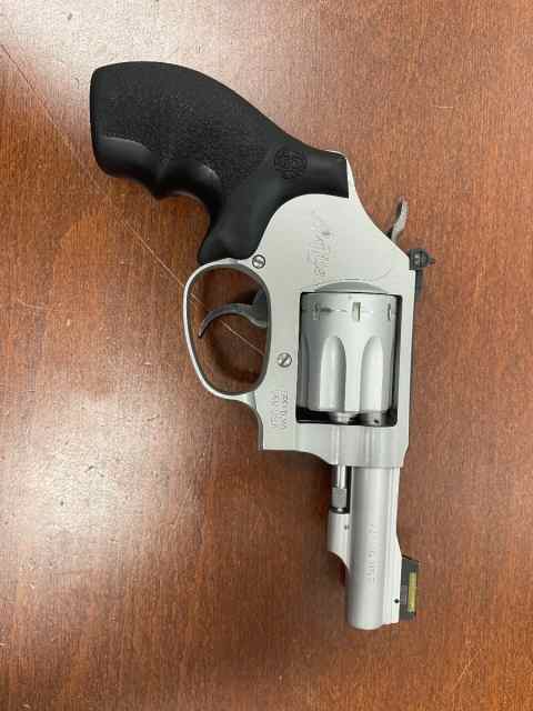 Smith and Wesson 317 kit gun