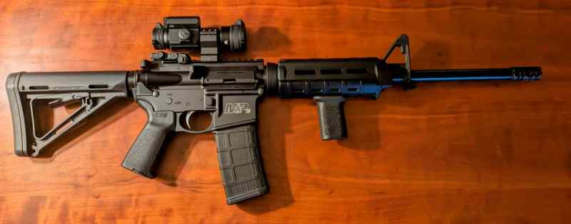 Smith &amp; Wesson AR-15 + Upgrades &gt; $1,600